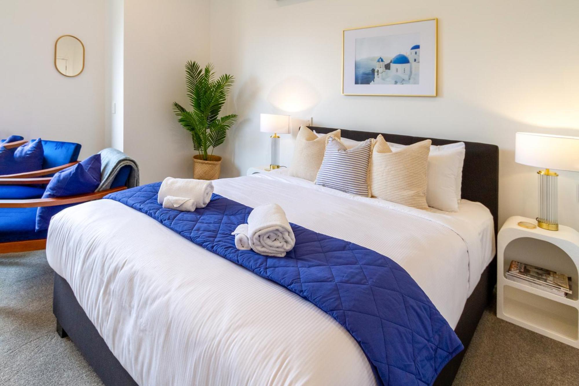 Central Christchurch Santorini Style 1Br Studio Exterior photo